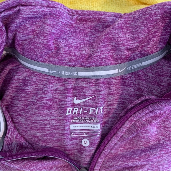 Nike Dry-Fit Running Gear - Picture 4 of 5